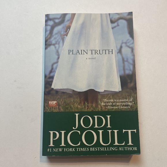 Jodi Picoult Book Bundle- set of 4 - Picture 6 of 14